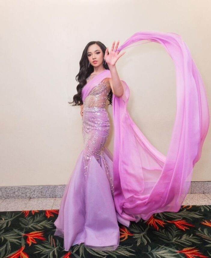 Cekricek.id, berita seleb dan berita artis - Tiga Outfit Lyodra Manggung di Puteri Indonesia 2023, Cantiknya Ngalahin Peserta