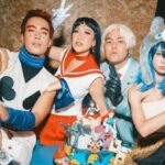 Cekricek.id, Berita Seleb dan Berita Artis – Sederet selebriti Indonesia seperti Vidi Aldiano, Afgan, Rossa hingga Rachel Vennya tampil unik dengan berdandan seperti tokoh dalam anime. Semuanya kompak melakukan cosplay untuk menghadiri acara pesta geng mereka, Aries Party 3.0: Anime(t) Gala, baru-baru ini.