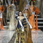 Cekricek.id – Kontes kecantikan Puteri Indonesia sudah lama digelar di Indonesia, yaitu sejak tahun 1992. Dari tahun tersebut hingga saat ini, sudah ada banyak perempuan-perempuan yang menorah prestasinya dengan mendapatkan gelar tersebut. Namun tahukah bahwa ada sejumlah provinsi yang disebut sebagai paling banyak mendapat gelar tersebut.