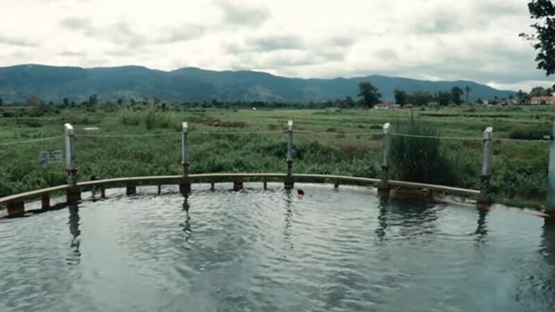 Cekricek.id, Objek Wisata - Negara Indonesia memiliki banyak objek wisata terkenal. Termasuk adanya objek wisata pemandian air soda di Tarutung