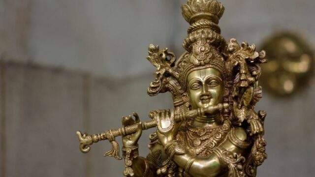 Cekricek.id, Portal Islam - Apakah benar Nabi Nuh merupakan salah seorang Dewa di Hindu. Terutama banyaknya persamaan yang ditemukan