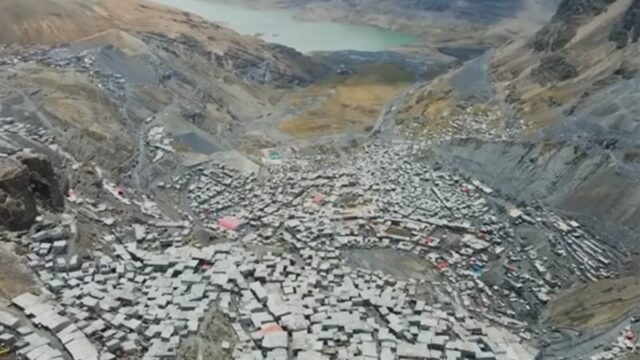 Cekricek.id, Objek Wisata -  Ada sebuah kota paling tinggi di dunia, sekaligus menjadi sebuah lumbung emas. Tapi kehidupan sangatlah tragis