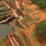 Cekricek.id, Objek Wisata - Di Srilanka ternyata ada salah satu hal yang paling mengesankan oleh banyak orang. Istana megah di atas batu raksasa
