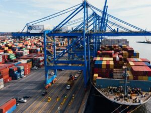Impor Indonesia Meningkat 38,65 Persen pada Mei 2023