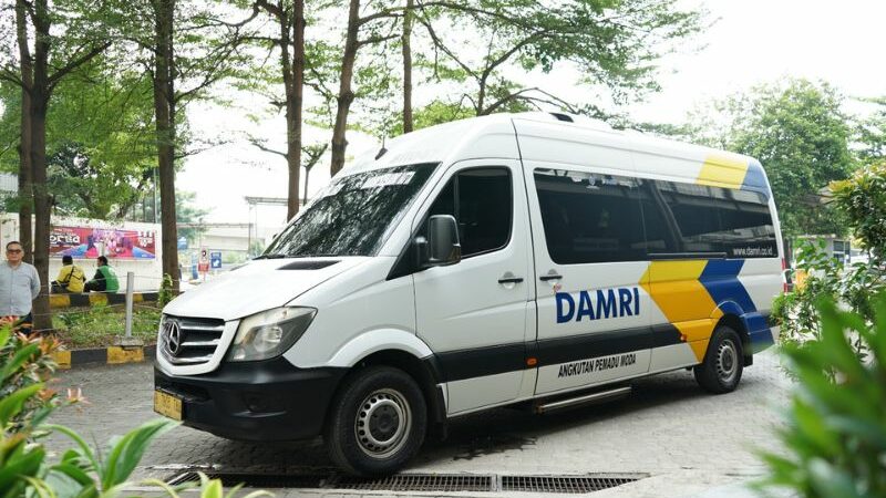 DAMRI Luncurkan Angkutan Bandara Soekarno Hatta - Mega City Bekasi