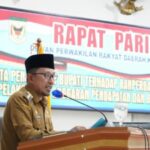 Bupati Tanah Datar Eka Putra Menyampaikan Ranperda Pertanggungjawaban APBD 2022, PAD Meningkat Rp144,5 miliar