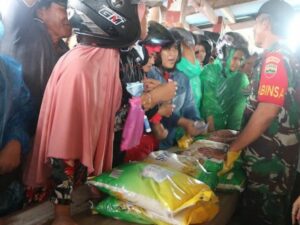 Pemkab Mentawai Gelar Pasar Pangan Murah di Desa Tuapejat untuk Menjaga Stabilitas Pasokan dan Harga Kebutuhan Bahan Pokok