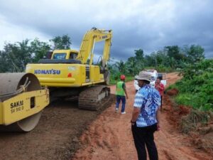 Pembangunan Jalan Trans Mentawai di Siberut Utara Sudah Mencapai 40 Persen
