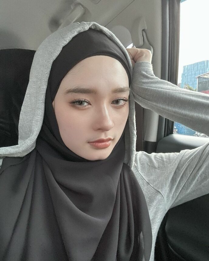 Kecantikan Inara Rusli Mempesona Banyak Orang, Meski Dicibir karena Pamer Kecantikan