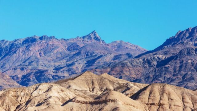 Abaikan Peringatan Suhu 50C, Seorang Pria Tua Meninggal Saat Mendaki Death Valley