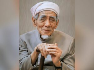 Makam Mbah Moen Dibongkar, Jenazah Masih Utuh Setelah 4 Tahun