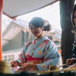 Populasi Jepang turun drastis hingga 800.000 pada tahun 2022, mencatat penurunan di setiap prefektur. Ketahui lebih lanjut tentang bagaimana Jepang merespons tantangan ini.