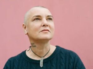Ikon Musik Irlandia Sinéad O'Connor Meninggal di Usia 56: Begini Perjalanan Spiritualnya Hingga Masuk Islam"