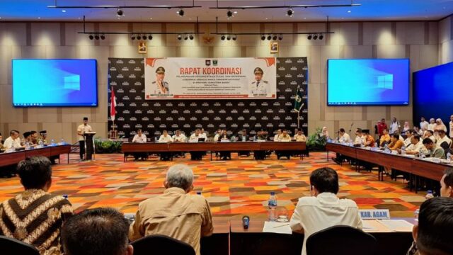 Langkah Penting Bupati Mentawai Dalam Rakor Dekonsentrasi Gubernur: Konsistensi dan Sinergi untuk Pilkada 2024