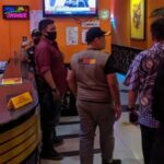 Jual Minuman Beralkohol Non-Izin, 2 Pengelola Kafe di Padang Dipanggil Satpol PP