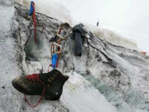 Jenazah Pendaki yang Hilang Selama 37 Tahun Terungkap Akibat Gletser yang Mencair di Pegunungan Alpen Swiss