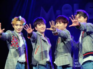 10 Boy Group K-Pop yang Lenyap Sebelum 'Kutukan Tujuh Tahun': Daftar Lengkap dan Alasan Hilangnya Mereka dari Industri