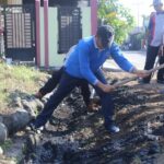 Antisipasi Banjir di Padang: Wako Hendri Septa Ajak Warga Tingkatkan Kebersihan Drainase - Pelajari Upaya Terbaru Kota Ini
