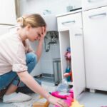 Depresi Ibu Rumah Tangga: Memahami Gejala, Penyebab, dan Solusi untuk Ibu di Indonesia