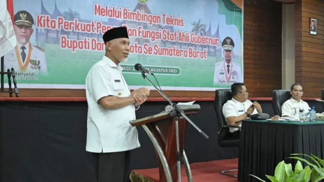 Mahyeldi: Staf Ahli Harus Berkompeten dan Berpengalaman