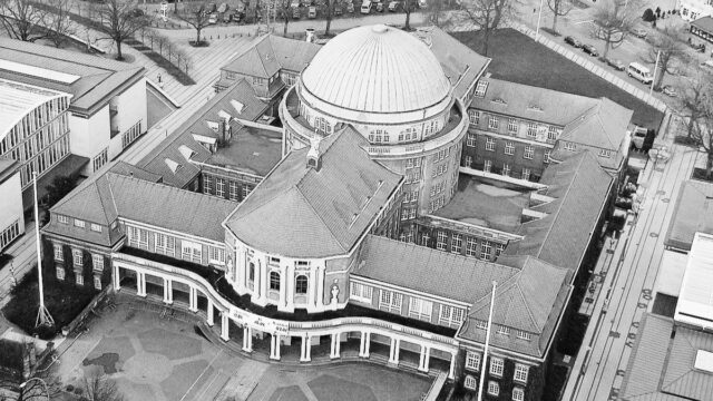 Usman Idris: Anak Minangkabau yang Menjadi Dosen di Universitas Hamburg dan Petualang Dunia