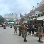 PKL di Pasar Raya Barat Padang Masih Main "Kucing-Kucingan" dengan Petugas