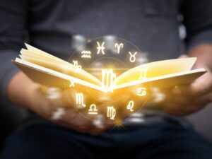 Ramalan Zodiak Hari Ini 2 Agustus 2023: Prediksi Astrologi untuk Semua Tanda Zodiak