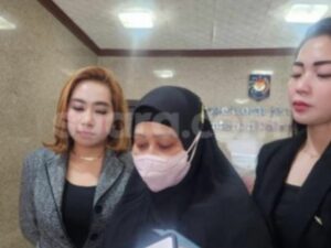 Bupati Gorontalo Terjerat Isu Hubungan Tak Resmi dengan Selingkuhan, Dituding Suka Minta "Jatah", Foto dan Video Syur