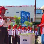 Salsa Dedi Suhendra, Siswi SMA 3 Pembawa Bendera Merah Putih Paskibraka Kota Padang