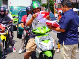 BPBD Kesbangpol Padang Panjang Distribusikan 10 Juta Bendera Kebangsaan