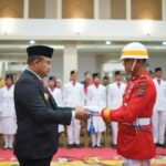 Bupati Dharmasraya Sutan Riska Kukuhkan 72 Anggota Paskibraka Dharmasraya