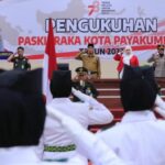 Generasi Muda Payakumbuh Bersiap Mengibarkan Bendera di Peringatan Kemerdekaan RI ke-78
