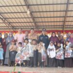 11.931 Pelajar di Limapuluh Kota Terima Seragam Gratis