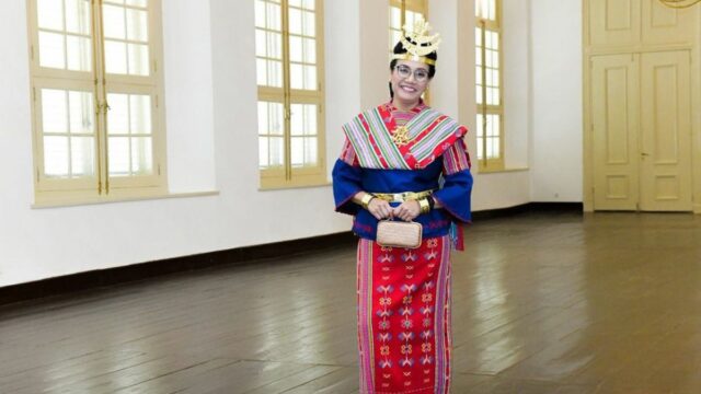 Menkeu Sri Mulyani Tampil Memukau dengan Pakaian Adat Soe di Upacara Kemerdekaan