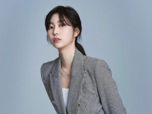 Jane MOMOLAND Bantah Isu Hubungan dengan Joshua SEVENTEEN