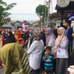 Ramainya Pawai Alegoris Padang Panjang: Antusiasme Orang Tua Saksikan Kreativitas Anak