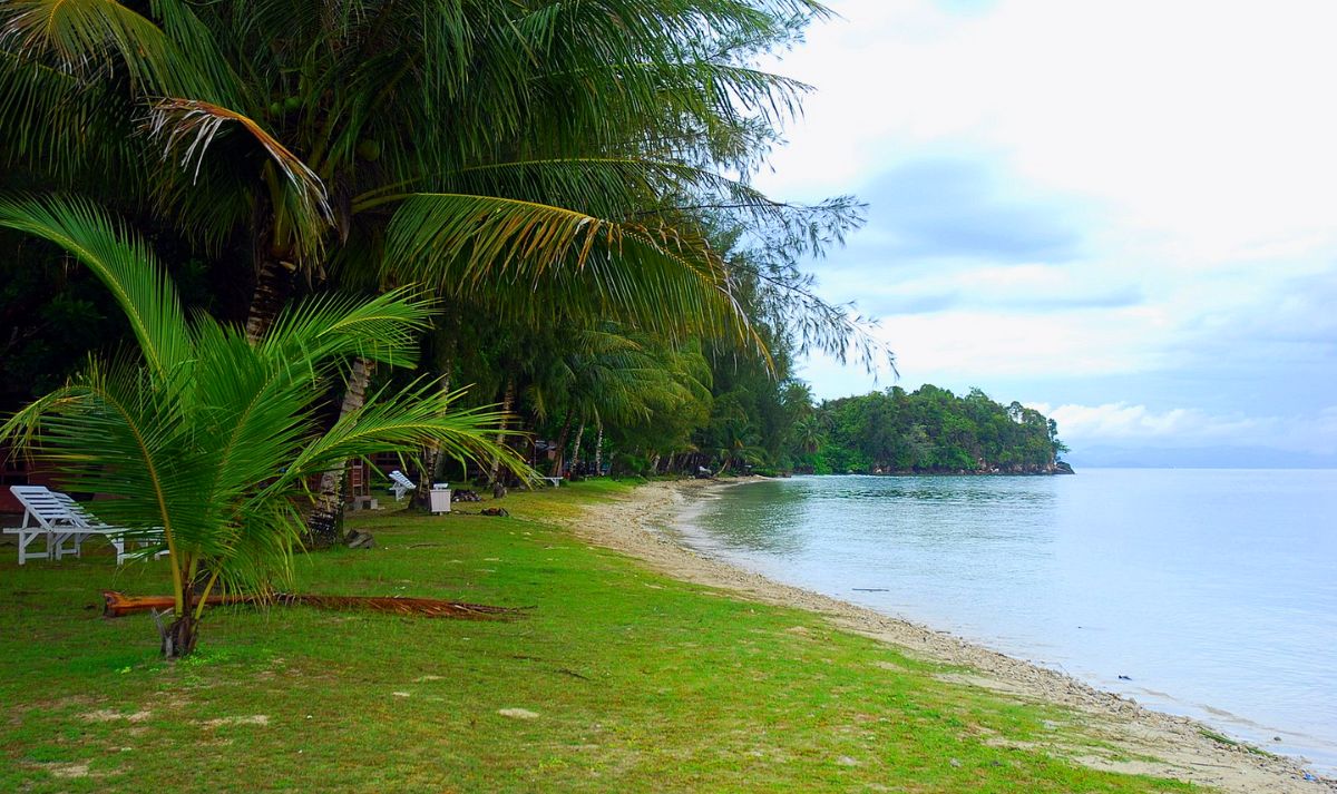 Pulau Poncan - 10 Destinasi Wisata Menakjubkan di Tapanuli Tengah yang Wajib Dikunjungi