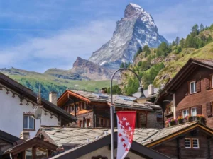 Dekap Dingin Matterhorn: Penyembuhan Jiwa di Cervo Mountain Resort