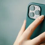 Tok! Pejabat China Dilarang Pakai iPhone: Saham Apple Terpuruk