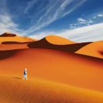 Penelitian terbaru mengungkap rahasia masa lalu gurun Sahara yang hijau. Temukan bagaimana perubahan orbit Bumi mempengaruhi iklim dan vegetasi di wilayah ini.