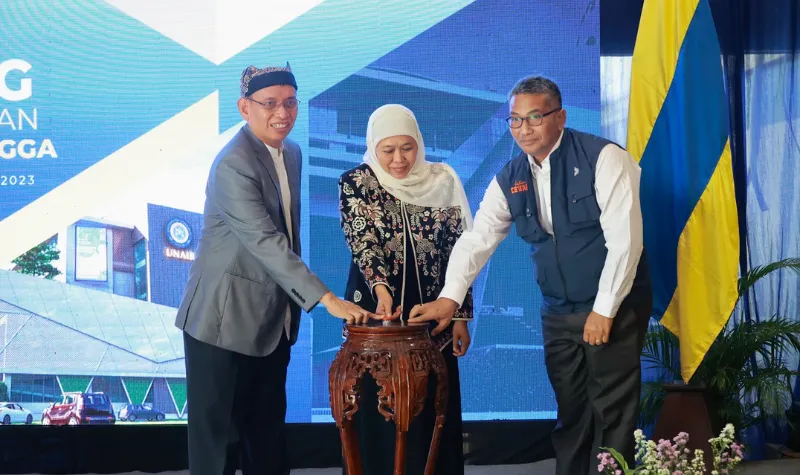 UNAIR memperkenalkan Plaza Airlangga, kombinasi fasilitas ekonomi, sosial, dan kesehatan. Lokasi strategis di samping Airlangga Convention Center, Kampus MERR-C.