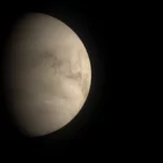 Kilatan Misterius di Venus: Hujan Meteor, Bukan Petir?