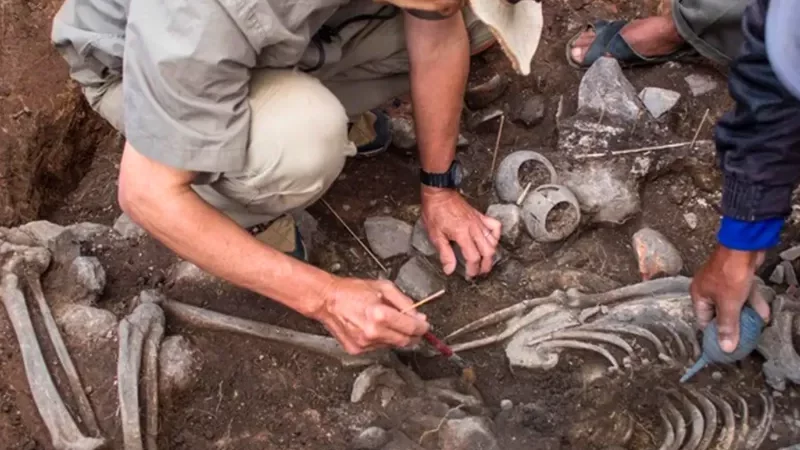 Peneliti Menemukan Makam Dukun Berusia 3.000 Tahun di Peru