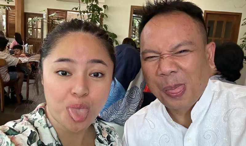 Cekricek.id - Marshanda dan Vicky Prasetyo Makin Dekat: Vicky Orangnya Cerdas dan Nyenengin