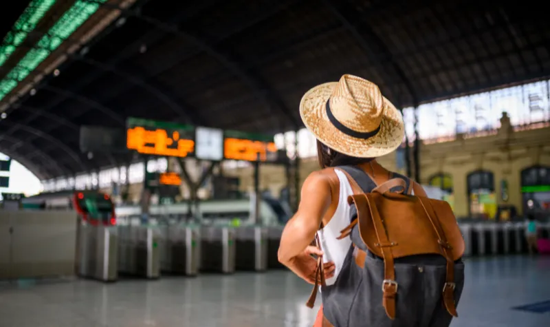 Cekricek.id - Kuasai Seni Keselamatan Backpacking Solo: Tips Penting untuk Petualang