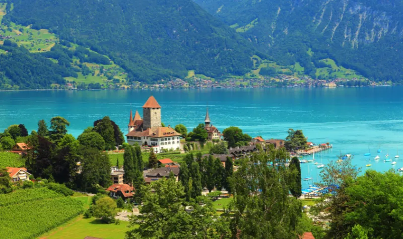 Cekricek.id - Rahasia Waktu Terbaik Mengunjungi Swiss