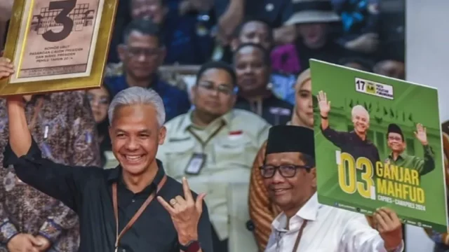 Cekricek.id - Kontroversi Format Debat Pilpres 2024: TPN Ganjar-Mahfud Desak KPU Kembali ke Aturan UU