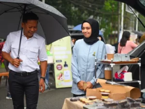 Cekricek.id - USU Menggelar Car Boot Sale: Menghidupkan Semangat Kewirausahaan Mahasiswa