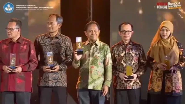 Cekricek.id - Unand Torehkan Prestasi Gemilang di Anugerah DiktiRistek 2023