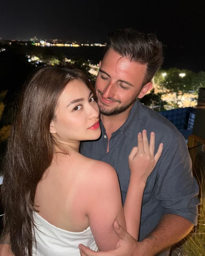 Cekricek.id - Nathalie Holscher Siap Menikah dengan Ladislao, Si Bule Ganteng